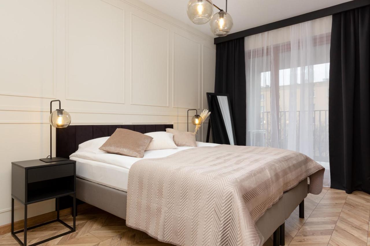 Awangarda Apartment Warsaw Ochota By Renters Prestige Esterno foto